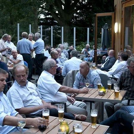 Hotel De 3*